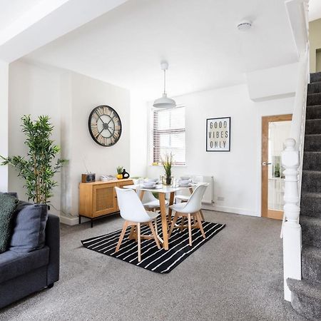 Levi Suite By Koya Homes - 3-Bedroom Home, Downtown Cardiff, Free Parking Esterno foto