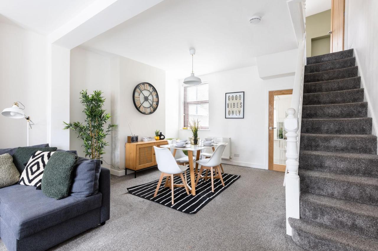 Levi Suite By Koya Homes - 3-Bedroom Home, Downtown Cardiff, Free Parking Esterno foto