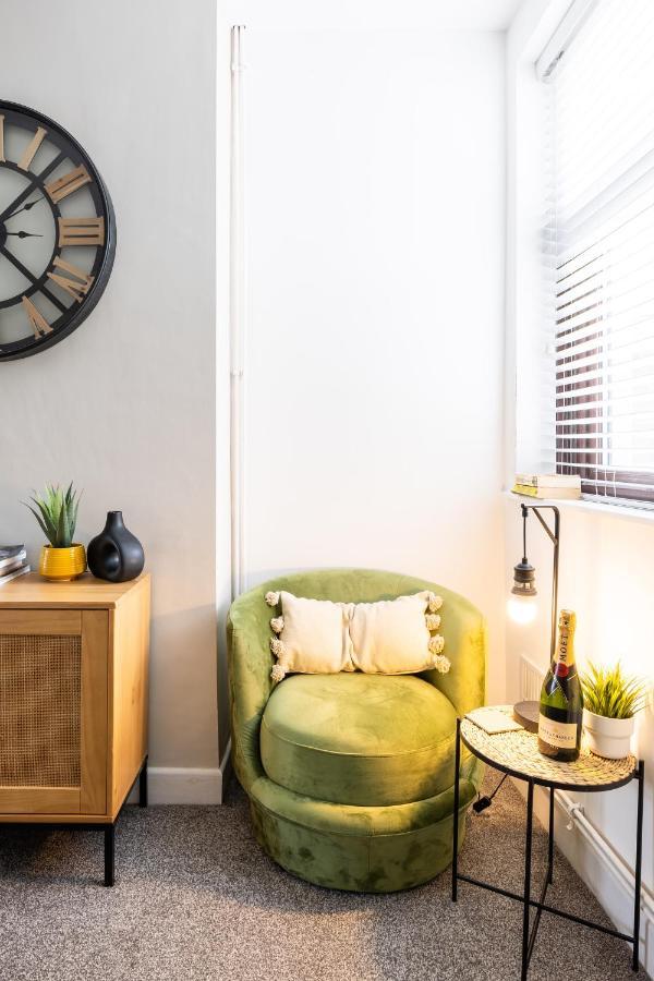 Levi Suite By Koya Homes - 3-Bedroom Home, Downtown Cardiff, Free Parking Esterno foto
