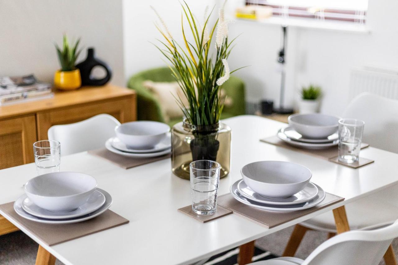 Levi Suite By Koya Homes - 3-Bedroom Home, Downtown Cardiff, Free Parking Esterno foto