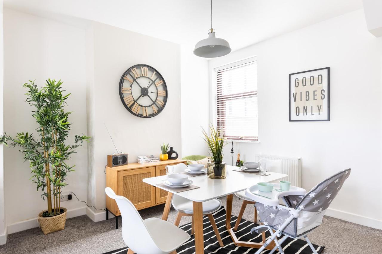 Levi Suite By Koya Homes - 3-Bedroom Home, Downtown Cardiff, Free Parking Esterno foto