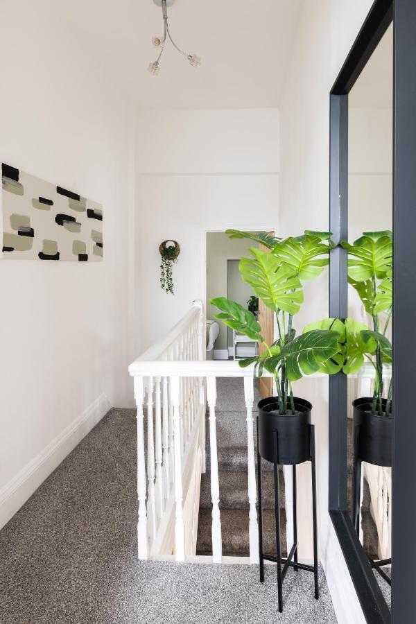 Levi Suite By Koya Homes - 3-Bedroom Home, Downtown Cardiff, Free Parking Esterno foto
