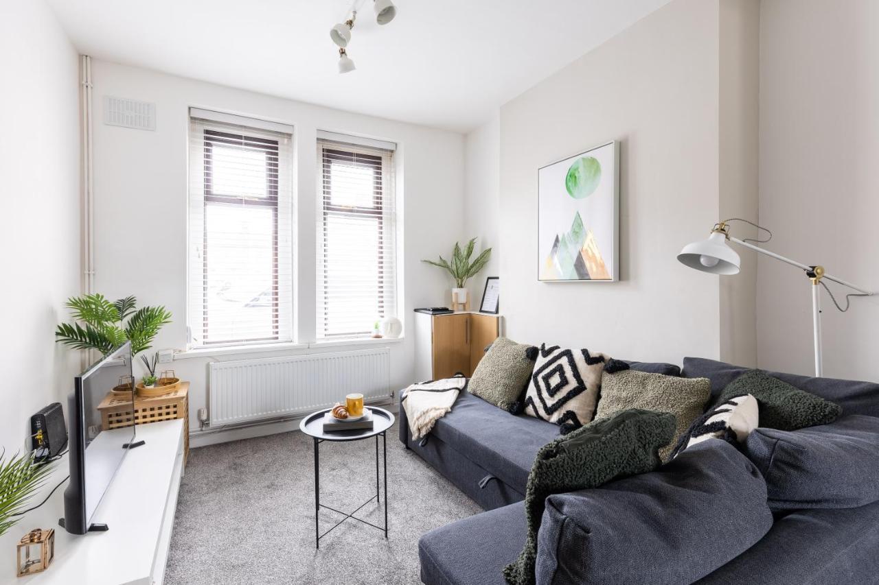 Levi Suite By Koya Homes - 3-Bedroom Home, Downtown Cardiff, Free Parking Esterno foto